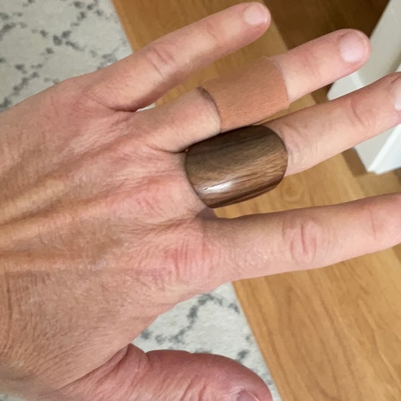 NEW Handmade Chunky Natural Wood Ring. Size 7.5 - Picture 6 of 8